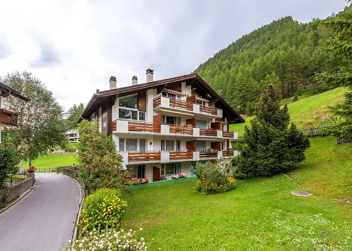 フェリエンヴォーヌング ハウス ミア * ツェルマット